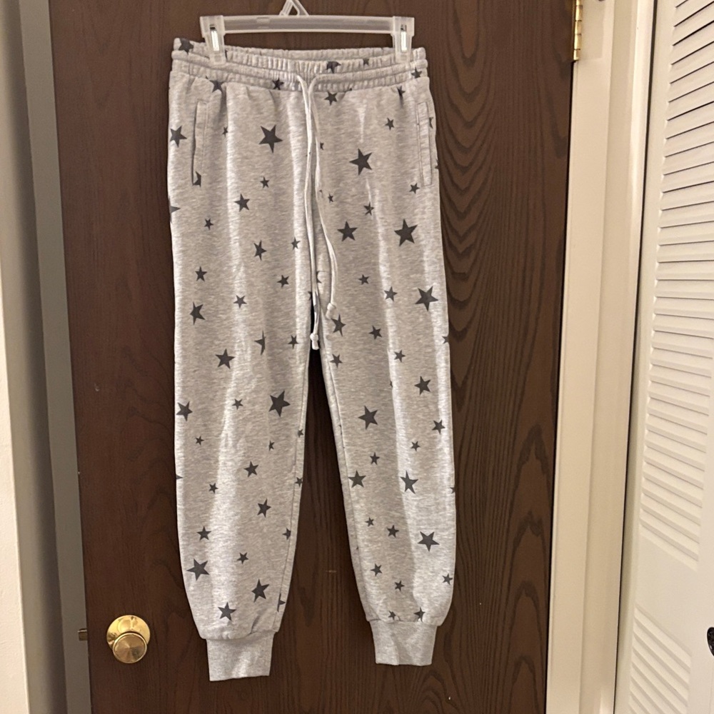 Never Worn Gray/Dark Gray Star Fleece lined Joggers
